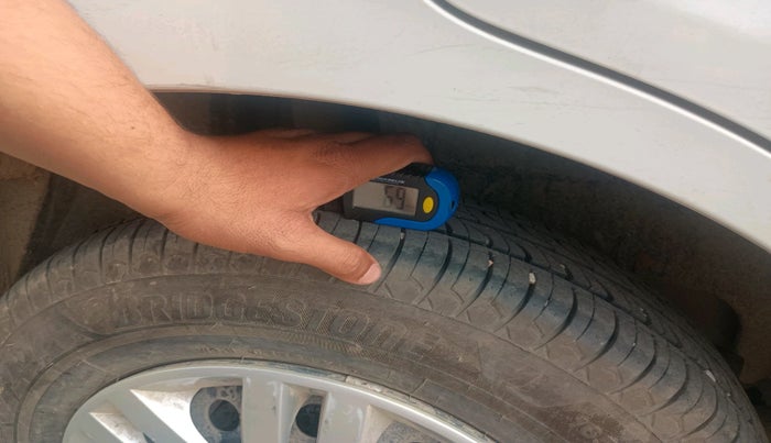 2020 Maruti Dzire VXI, Petrol, Manual, 66,614 km, tyre