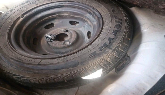 2017 Datsun Redi Go S, Petrol, Manual, 55,580 km, tyre