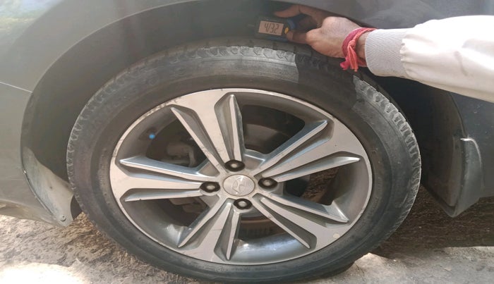 2018 Hyundai Verna 1.6 CRDI SX, Diesel, Manual, 48,809 km, tyre