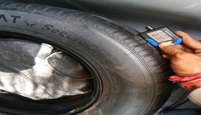 2018 Hyundai Verna 1.6 CRDI SX, Diesel, Manual, 48,809 km, tyre