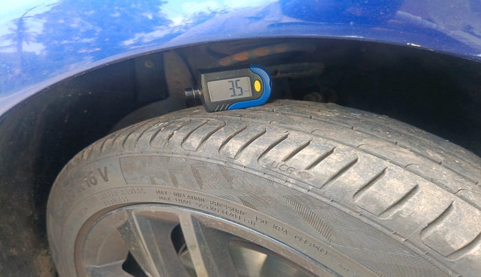 2019 Skoda Rapid AMBITION 1.5 TDI, Diesel, Manual, 1,32,942 km, tyre