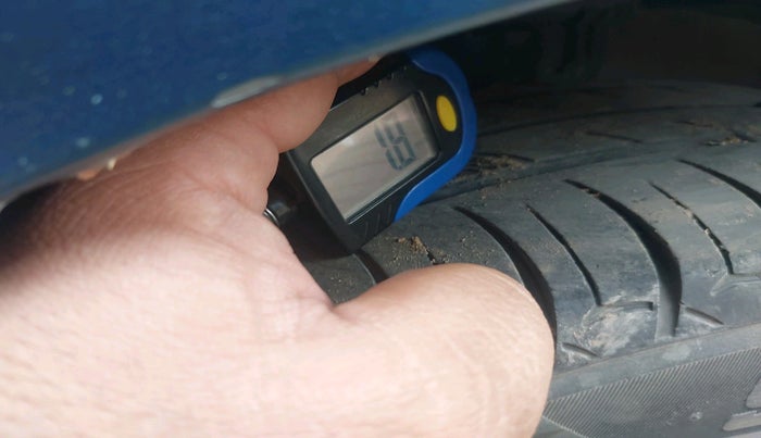 2017 Skoda Rapid STYLE 1.5 TDI, Diesel, Manual, 1,82,141 km, tyre