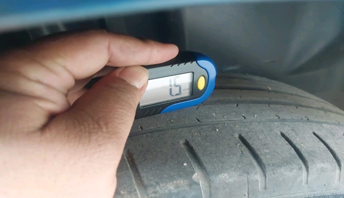 2017 Skoda Rapid STYLE 1.5 TDI, Diesel, Manual, 1,82,141 km, tyre