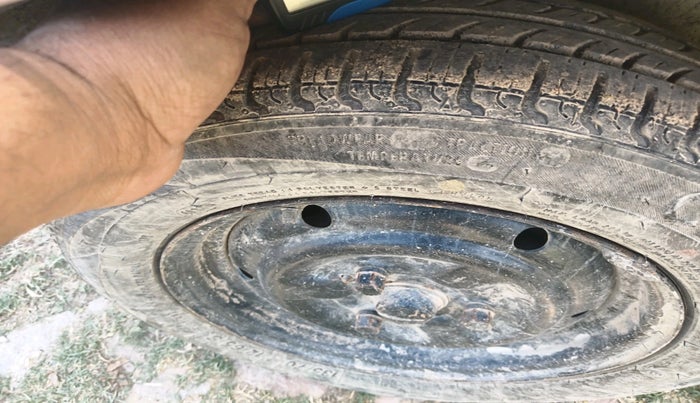 2011 Tata Nano CX, Petrol, Manual, 25,605 km, tyre