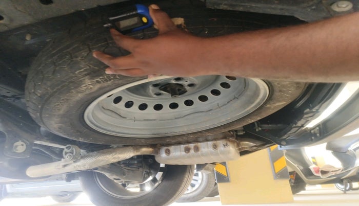 2023 Mahindra XUV700 AX 7 P MT 7 STR, Petrol, Manual, 9,537 km, tyre