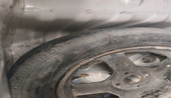 2021 Renault Kiger RXT MT, Petrol, Manual, 80,324 km, tyre