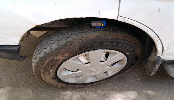 2021 Maruti Eeco 5 STR WITH A/C+HTR, Petrol, Manual, 46,139 km, tyre