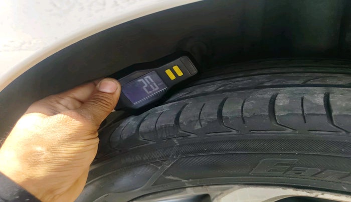 2018 Hyundai Elite i20 ASTA 1.2 (O), CNG, Manual, 71,054 km, tyre