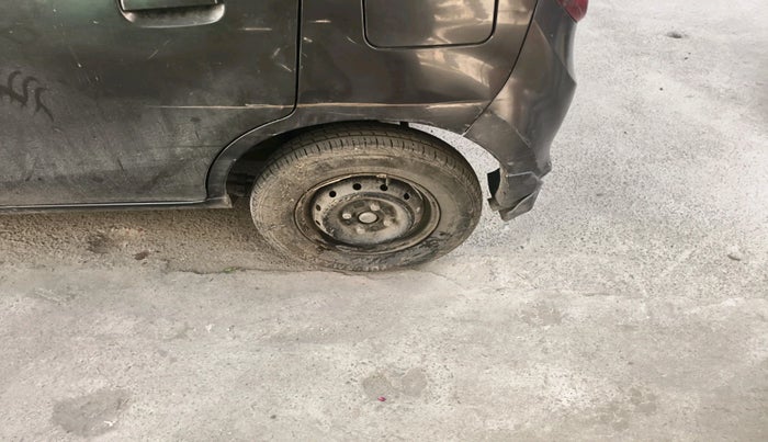 2021 Maruti Alto LXI, CNG, Manual, 25,470 km, tyre