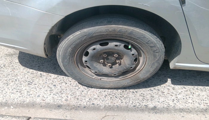 2013 Skoda Rapid ULTIMA AMBITION 1.6 MPI AT PLUS, Petrol, Automatic, 70,758 km, tyre