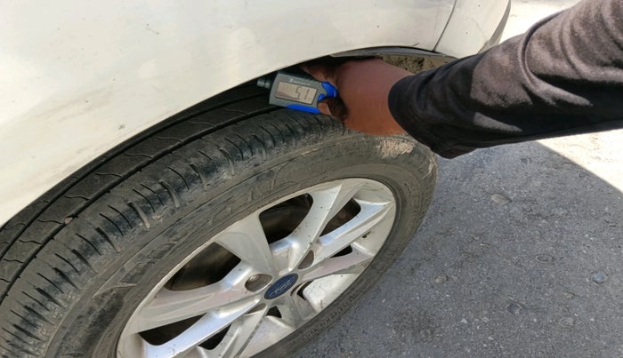 2020 Ford Ecosport TITANIUM 1.5L DIESEL, Diesel, Manual, 1,11,653 km, tyre