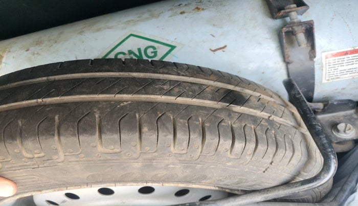 2019 Maruti New Wagon-R LXI CNG 1.0, CNG, Manual, 87,290 km, tyre