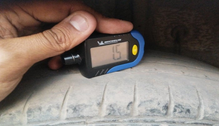 2016 Hyundai Elite i20 ASTA 1.2 (O), Petrol, Manual, 93,040 km, tyre