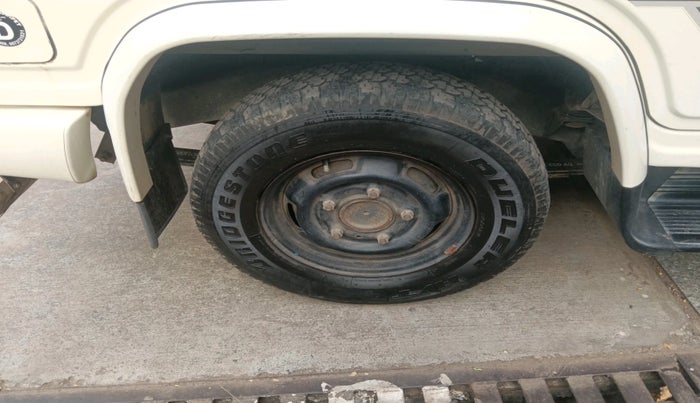 2021 Mahindra Bolero B6 (O), Diesel, Manual, 2,19,870 km, tyre