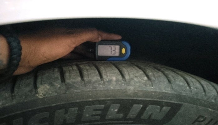 2015 Audi Q7 3.0 TDI QUATTRO, Diesel, Automatic, 81,154 km, tyre