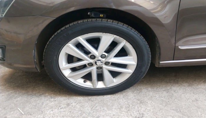 2021 Skoda Rapid STYLE TSI, Petrol, Manual, 47,969 km, tyre