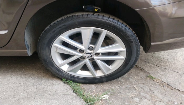 2021 Skoda Rapid STYLE TSI, Petrol, Manual, 47,969 km, tyre