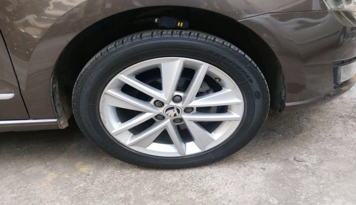 2021 Skoda Rapid STYLE TSI, Petrol, Manual, 47,969 km, tyre