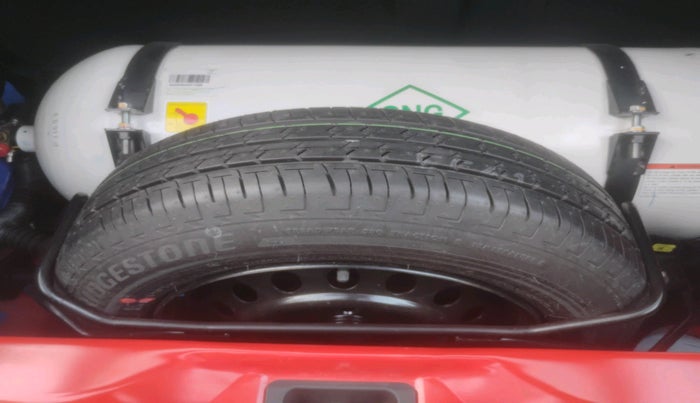 2024 Maruti Celerio VXI CNG, CNG, Manual, 26,264 km, tyre