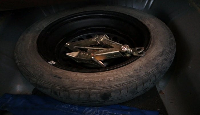 2017 Honda City 1.5L I-VTEC V MT, Petrol, Manual, 34,469 km, tyre