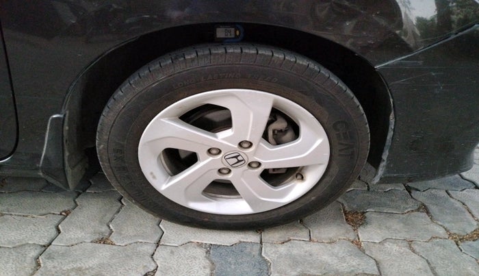 2017 Honda City 1.5L I-VTEC V MT, Petrol, Manual, 34,469 km, tyre