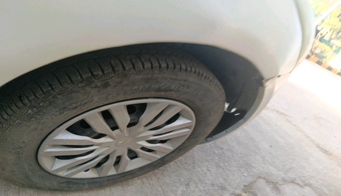 2015 Maruti Swift VDI, Diesel, Manual, 81,364 km, tyre