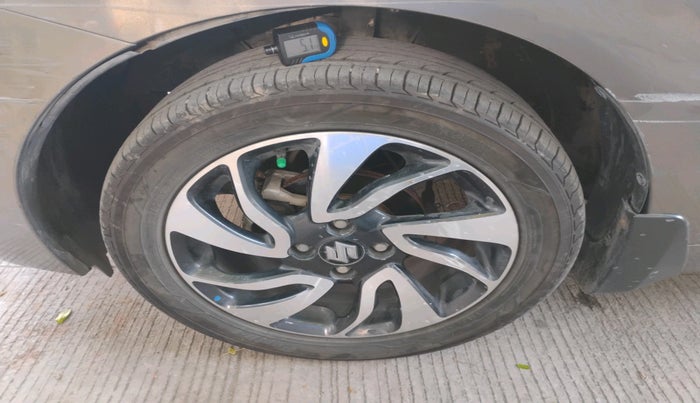 2019 Maruti Baleno ZETA DIESEL 1.3, Diesel, Manual, 79,946 km, tyre