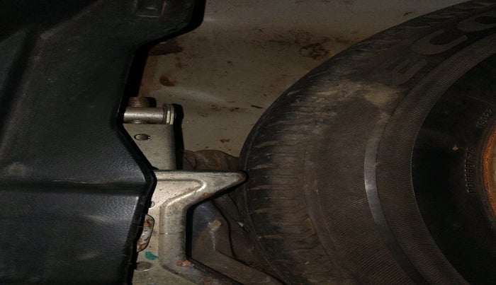 2017 Maruti Dzire VDI AMT, Diesel, Automatic, 72,715 km, tyre