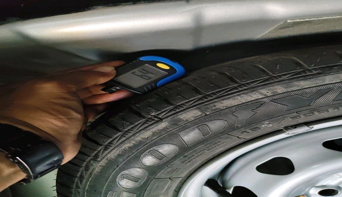 2019 Tata Tiago XT PETROL, Petrol, Manual, 95,774 km, tyre