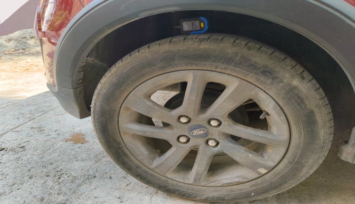 2021 Ford FREESTYLE TITANIUM PLUS 1.2 PETROL, Petrol, Manual, 23,259 km, tyre