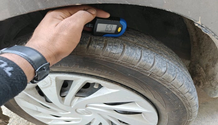 2019 Maruti Ertiga VXI CNG, CNG, Manual, 40,497 km, tyre