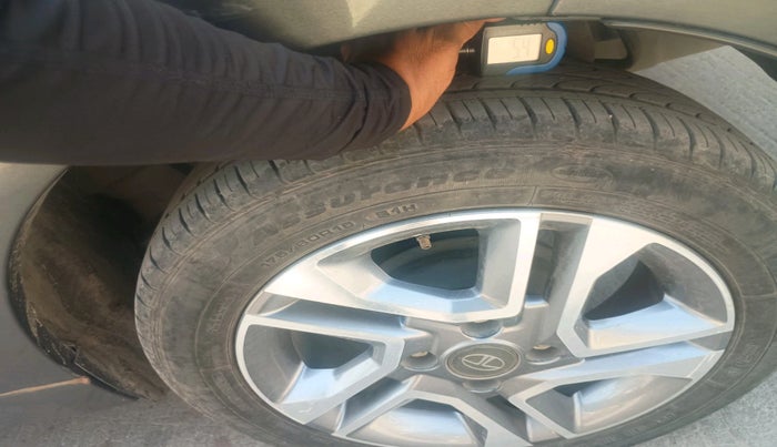 2023 Tata TIGOR XZ PLUS PETROL, Petrol, Manual, 27,513 km, tyre