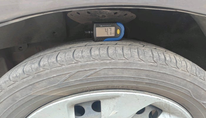 2014 Honda Amaze 1.5L I-DTEC S, Diesel, Manual, 1,22,004 km, tyre