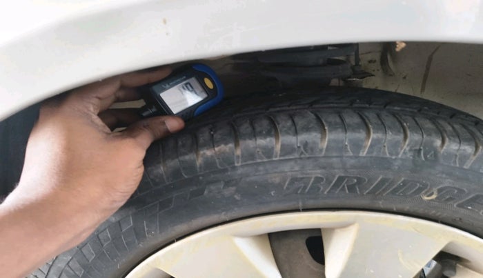 2013 Maruti Alto K10 VXI, Petrol, Manual, 1,03,220 km, tyre