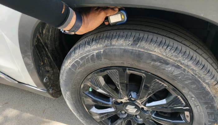 2020 Maruti Vitara Brezza ZXI, Petrol, Manual, 55,123 km, tyre