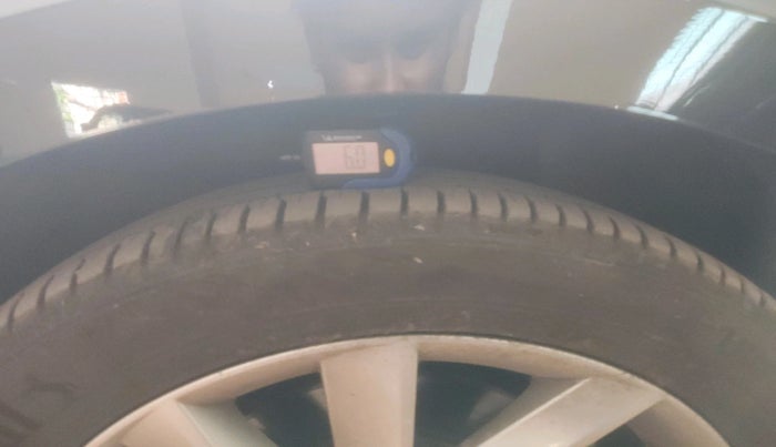 2018 Skoda Superb L&K 1.8 TSI AT, Petrol, Automatic, 44,323 km, tyre