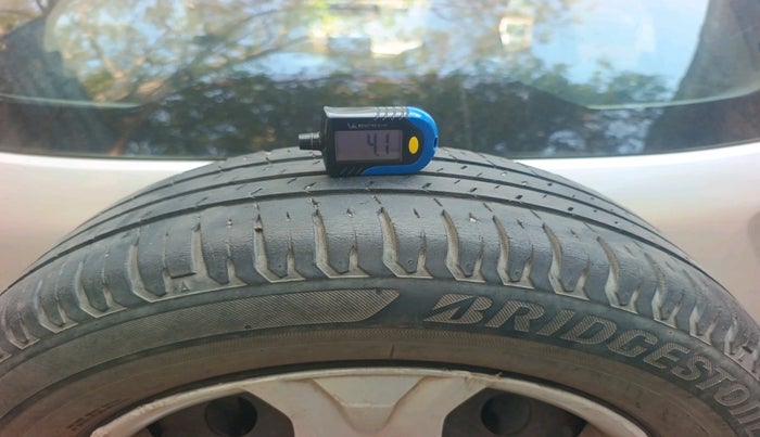 2013 Ford Ecosport AMBIENTE 1.5L DIESEL, Diesel, Manual, 99,029 km, tyre