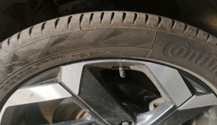 2022 Hyundai ALCAZAR 1.5 SIGNATURE (O) AT 7STR, Diesel, Automatic, 68,471 km, tyre