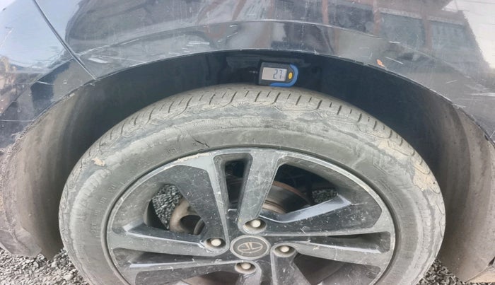 2023 Tata ALTROZ XZ PLUS PETROL DARK EDITION, CNG, Manual, 36,274 km, tyre