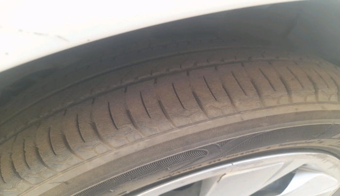 2022 Hyundai NEW SANTRO SPORTZ MT, Petrol, Manual, 52,989 km, tyre