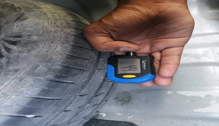 2022 Hyundai AURA S 1.2 CNG, CNG, Manual, 89,462 km, tyre