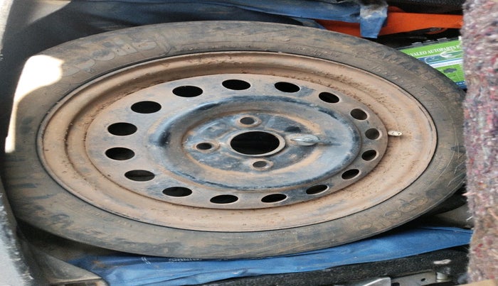 2014 Maruti Wagon R 1.0 VXI, Petrol, Manual, 83,398 km, tyre