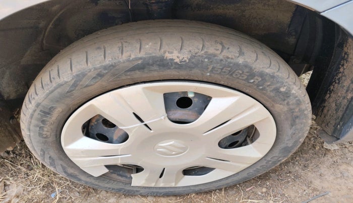 2014 Maruti Wagon R 1.0 VXI, Petrol, Manual, 83,398 km, tyre