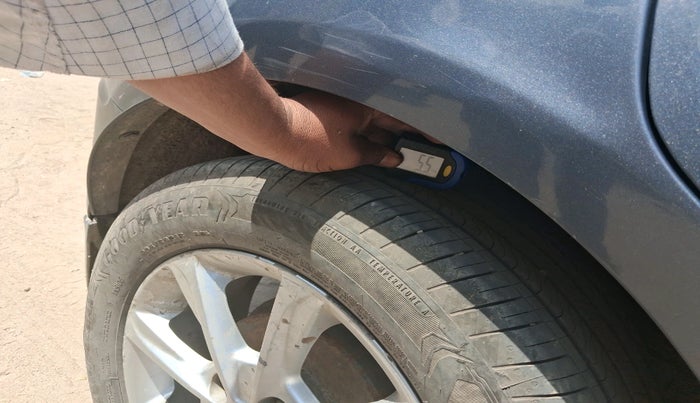 2018 Ford Ecosport TITANIUM 1.5L DIESEL, Diesel, Manual, 1,48,604 km, tyre