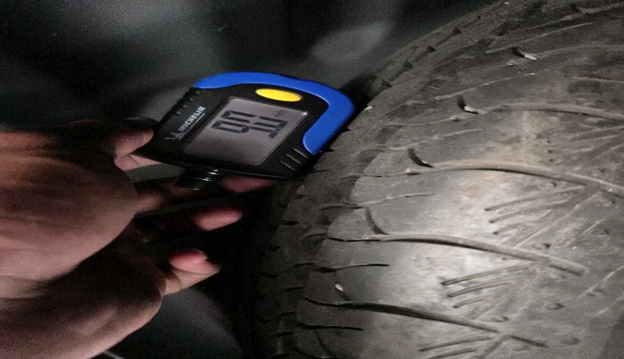 2023 Maruti Grand Vitara ZETA SMART HYBRID, Petrol, Manual, 37,632 km, tyre