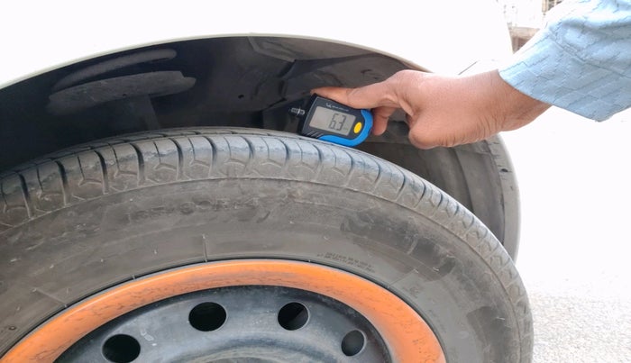 2015 Maruti Swift VDI, Diesel, Manual, 80,673 km, tyre