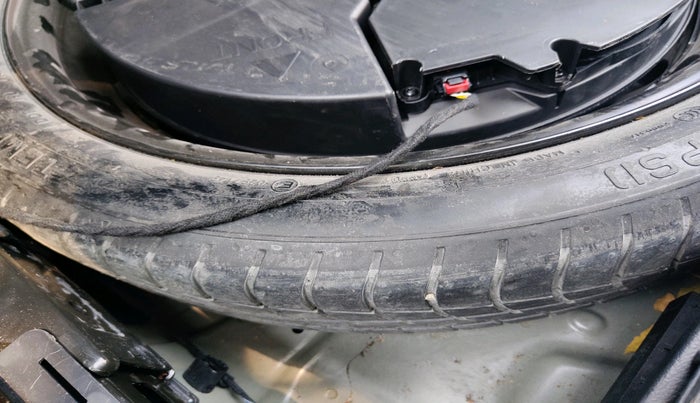 2023 Audi A6 45 TFSI TECHNOLOGY, Petrol, Automatic, 31,891 km, tyre