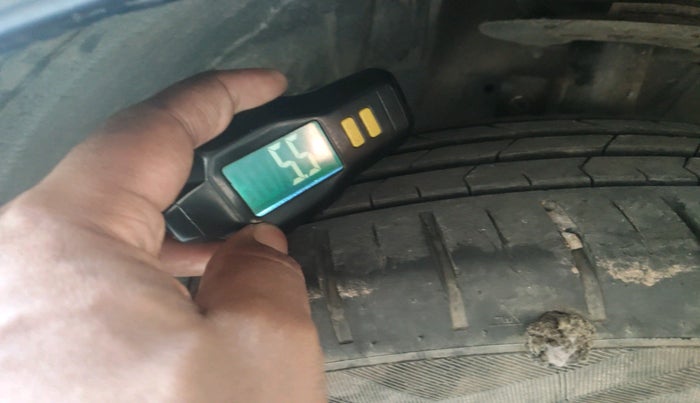 2020 Maruti Baleno ZETA PETROL 1.2, Petrol, Manual, 13,457 km, tyre