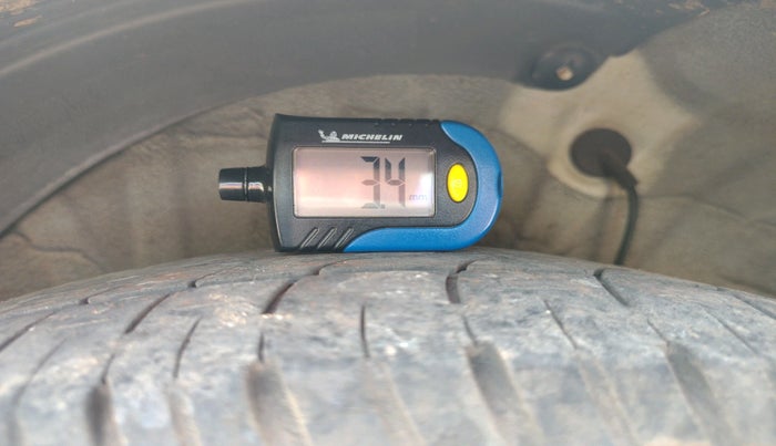 2013 Hyundai i20 SPORTZ 1.4 CRDI, Diesel, Manual, 85,651 km, tyre