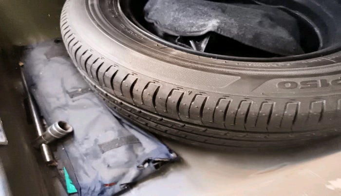 2017 Hyundai Verna 1.6 SX (O) CRDI MT, Diesel, Manual, 1,28,961 km, tyre